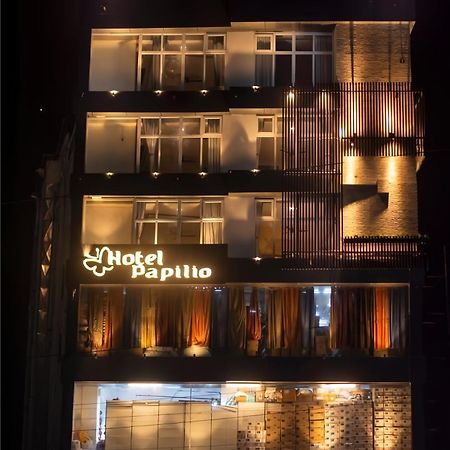 Hotel Papilio Māldah Exterior foto